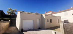 Nouvelle villa Provençale calme, proche du centre